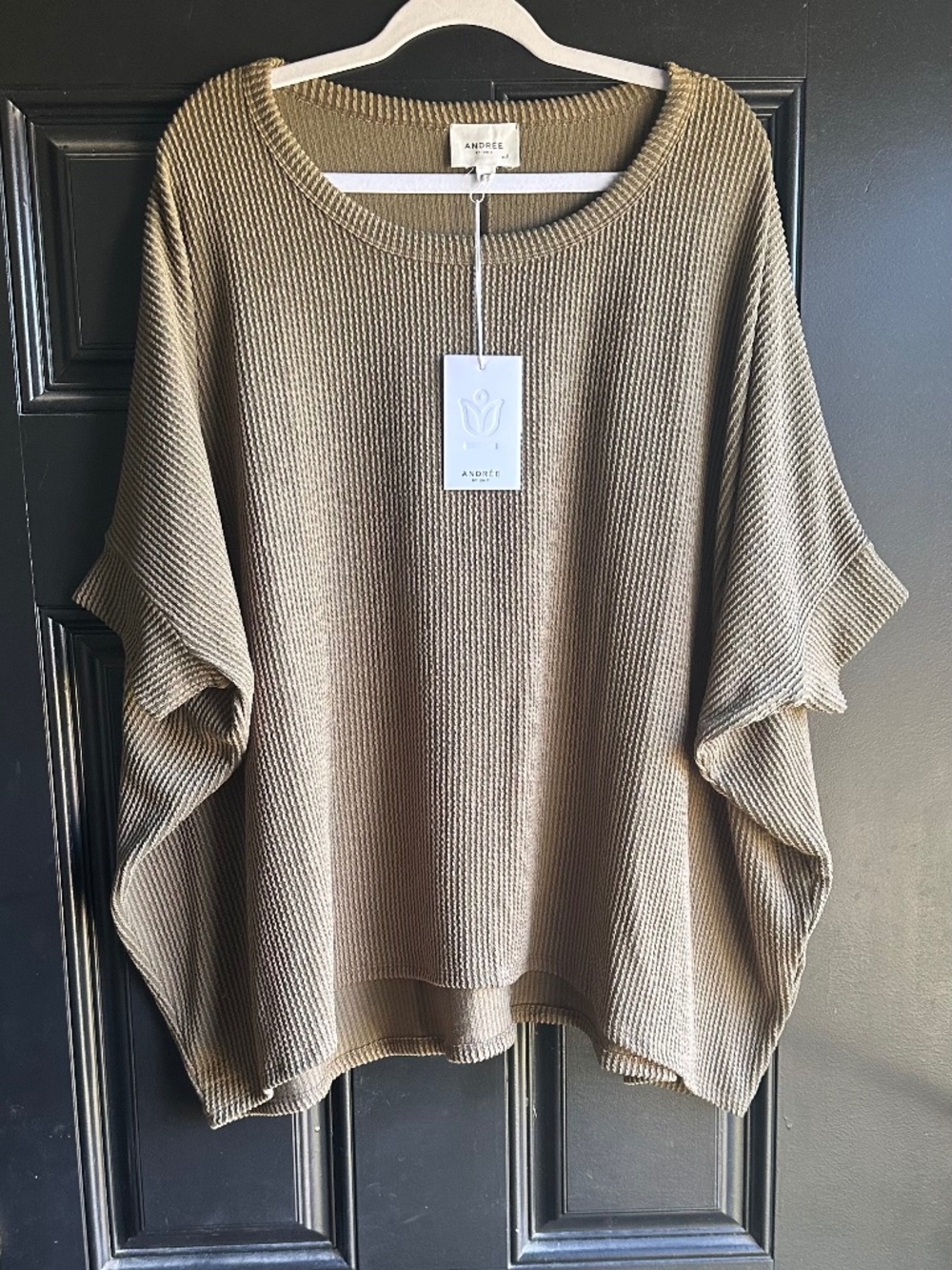 Andree Raised Rib Oversized Dolman Top - Olive